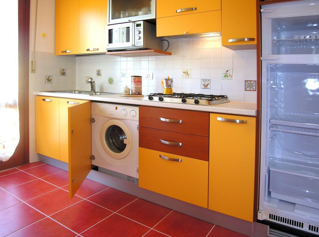 Appartamenti Lira Bibione Habitación foto